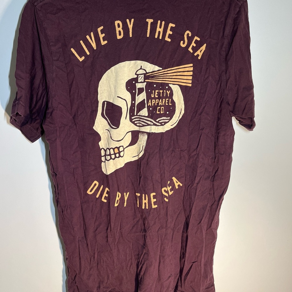 Jetty large graphic tee